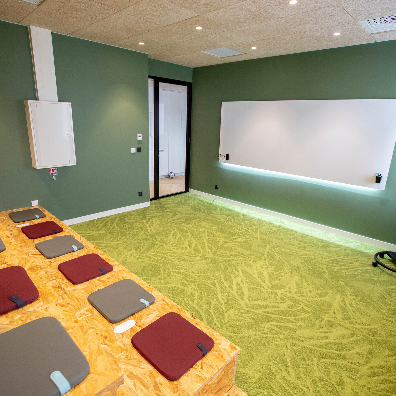 Location Salle de réunion Black